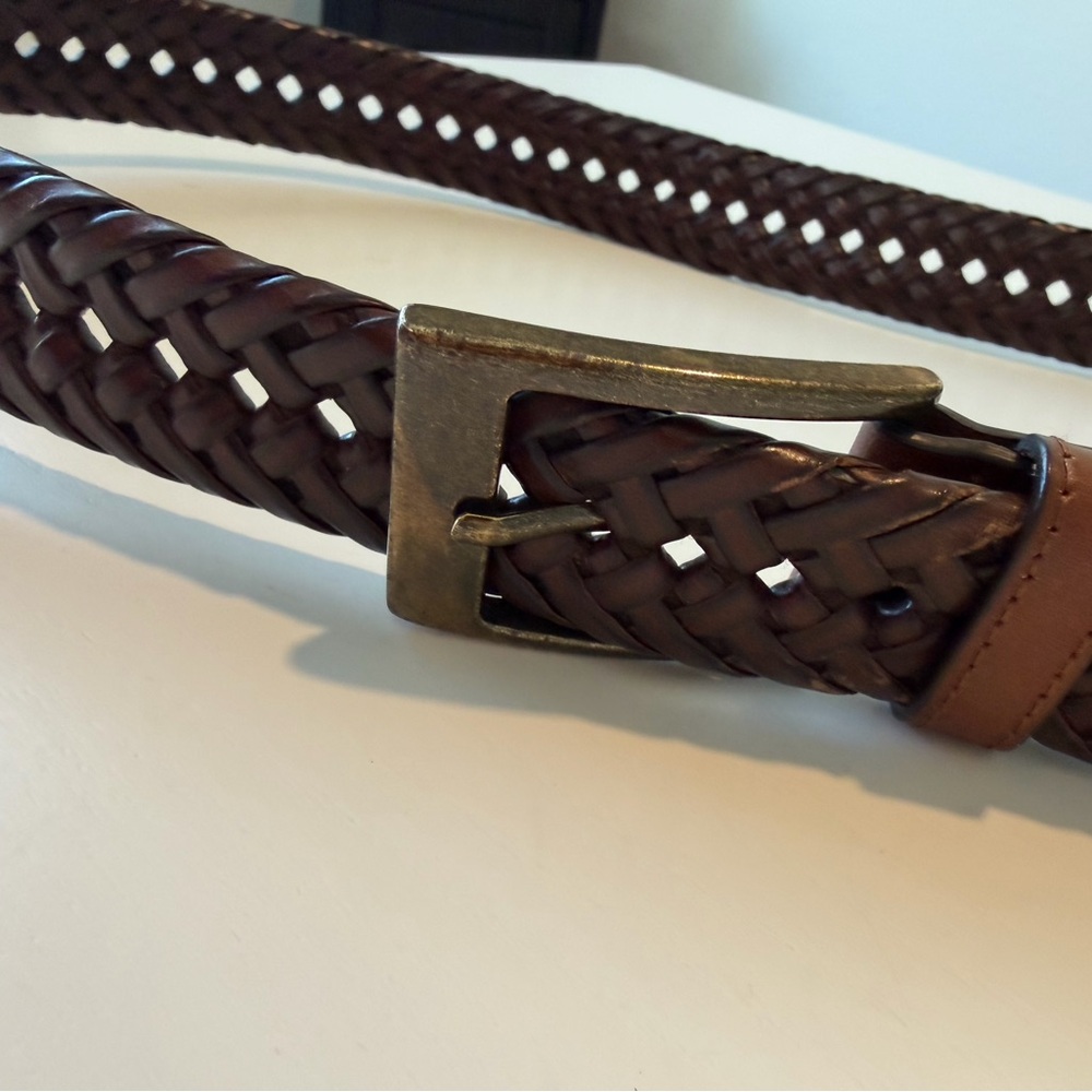 Elegant Brown Braided Leather Belt